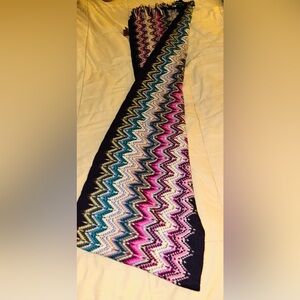 MISSONI Wool
Fringed Blend chevron pattern Scarf